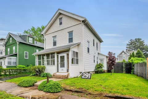 291 East St, New Britain, CT 06051