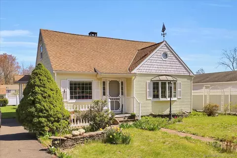 65 Stevens Ln, Middletown, CT 06457