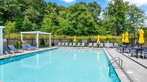 45 Lookout Rdg #LOT 17, Danbury, CT 06810