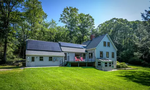 67 Cunningham Rd, Warren, CT 06754