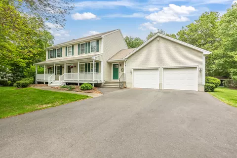 73 Mountain Laurel Dr, Tolland, CT 06084