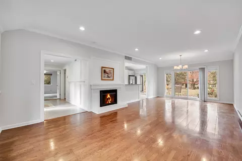 740 Heritage Vlg #A, Southbury, CT 06488