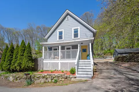 10 Gilmour St, Norwich, CT 06360