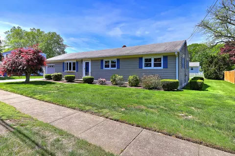 145 Russell Rd, Stratford, CT 06614