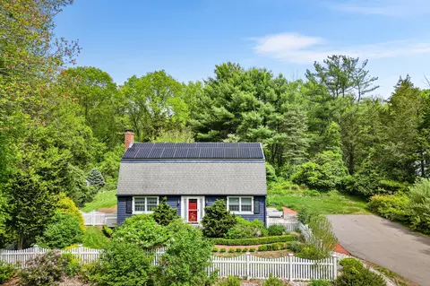 15 Deer Run, East Haddam, CT 06423