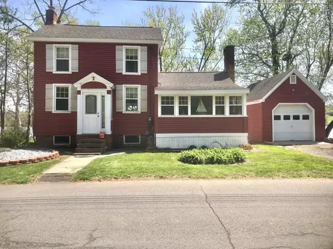 42 River Rd, Cromwell, CT 06416
