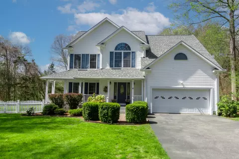 4 Sherwood Trce, Gales Ferry, CT 06335
