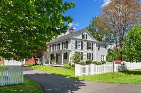 309 N Grand St, Suffield, CT 06093