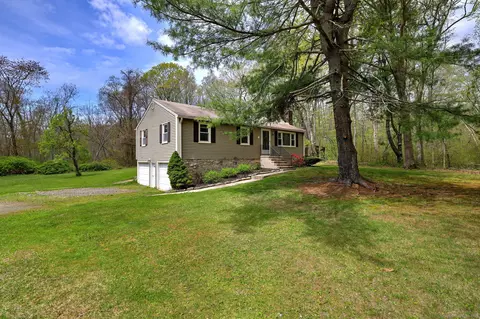 501 Durham Rd, Madison, CT 06443