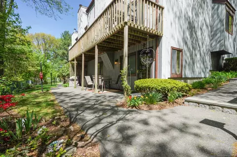 21 Linden St #15, Norwalk, CT 06851