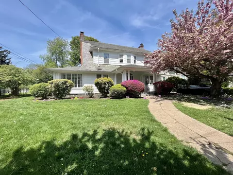 140 Mckinley Ave, New Haven, CT 06515
