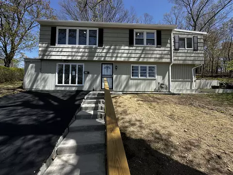 163 Sylvan Ave, Waterbury, CT 06706