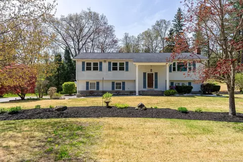 101 Michele Dr, Somers, CT 06071