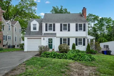 116 Whiting Ln, West Hartford, CT 06119