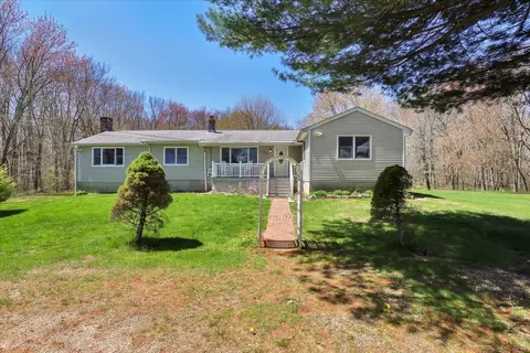 572 Westchester Rd, Colchester, CT 06415