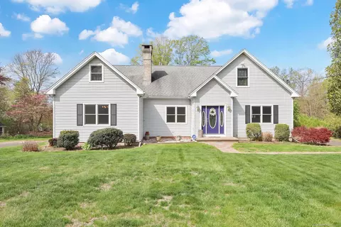 1404 Meriden Ave, Southington, CT 06489
