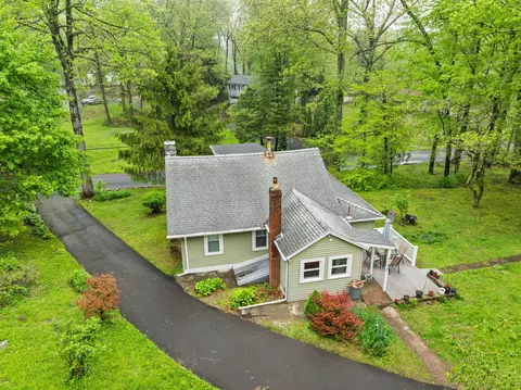 Undisclosed, Guilford, CT 06437