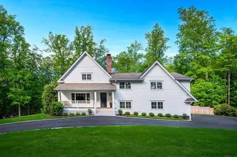 72 S Salem Rd, Ridgefield, CT 06877