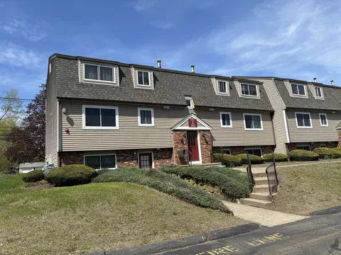 58 Evergreene #58, Wallingford, CT 06492