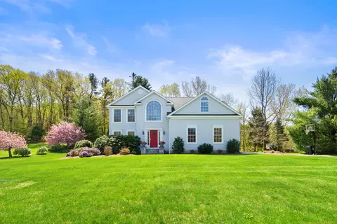 14 Rachel Ann Ct, Prospect, CT 06712