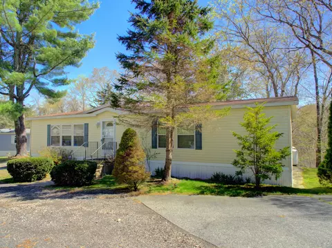 296 Oxoboxo Dam Rd # A, Oakdale, CT 06370