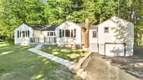 58 Finch Ave, Meriden, CT 06451