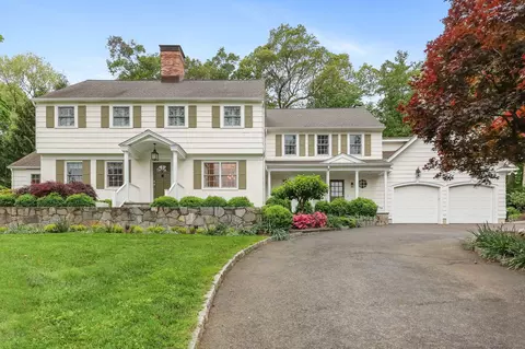 6 Weathervane Hl, Westport, CT 06880