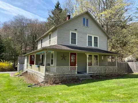 43 Cook St, Washington, CT 06794