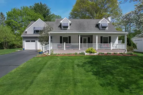 166 Mixville Rd, Cheshire, CT 06410