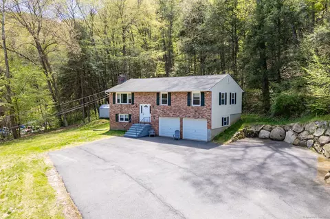 17 Cedar Hill Rd, Gaylordsville, CT 06755