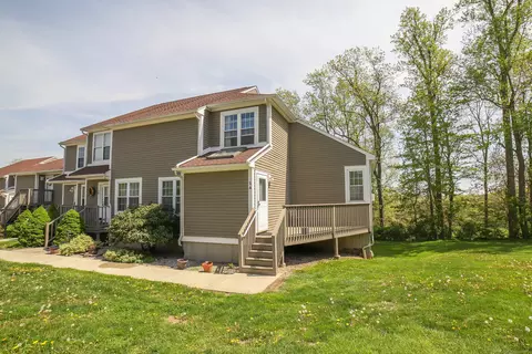 53 Brushy Plain Rd #5A, Branford, CT 06405