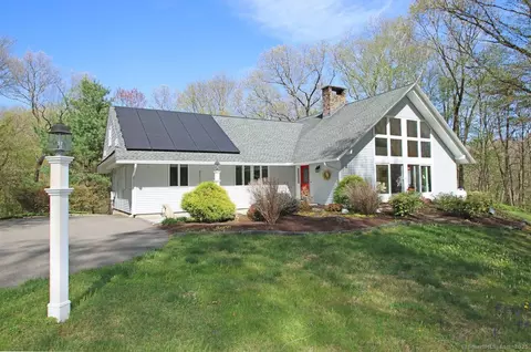 175 Old Lane Rd, Cheshire, CT 06410