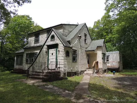 6 Clark Hill Rd, Prospect, CT 06712