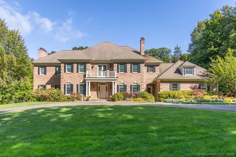 176 Peck Hill Rd, Woodbridge, CT 06525