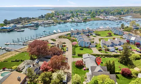 27 Dock Rd, Milford, CT 06460