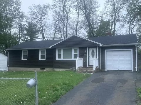 144 Thomaston St, Hartford, CT 06112