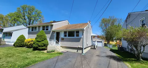 116 Aimes Dr, West Haven, CT 06516
