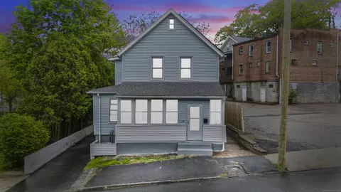 18 Brook St, Shelton, CT 06484