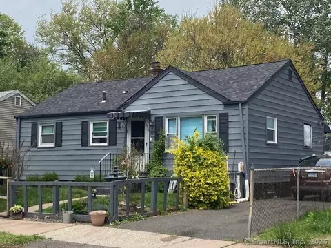 142 Yale St, Hartford, CT 06106