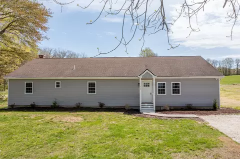 72 Old Canterbury Rd, Hampton, CT 06247
