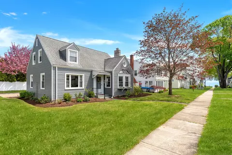 22 East Walk, Clinton, CT 06413