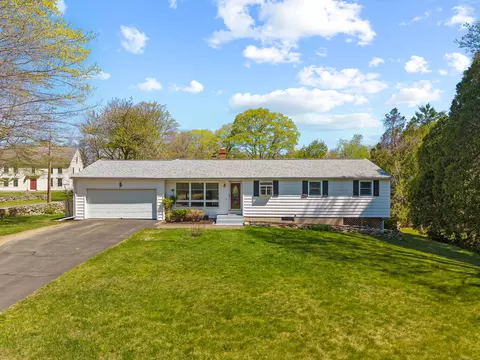 1315 Raymond Hill Rd, Oakdale, CT 06370