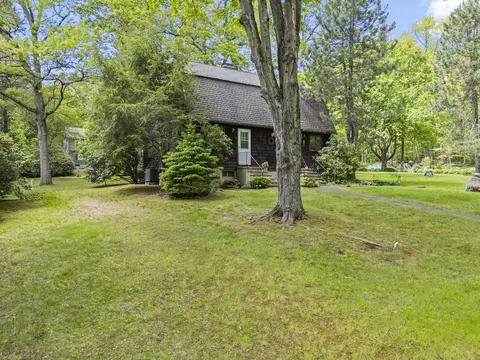 63 Schofield Rd #60, Willington, CT 06279