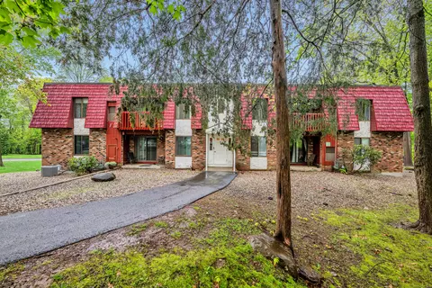 40 Woodsedge Dr #2C, Newington, CT 06111
