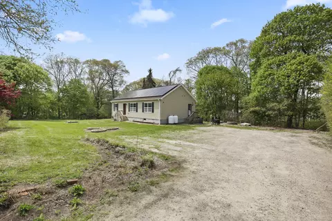 144 Pawcatuck Ave, Pawcatuck, CT 06379