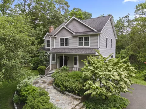 202 Horse Hill Rd, Westbrook, CT 06498