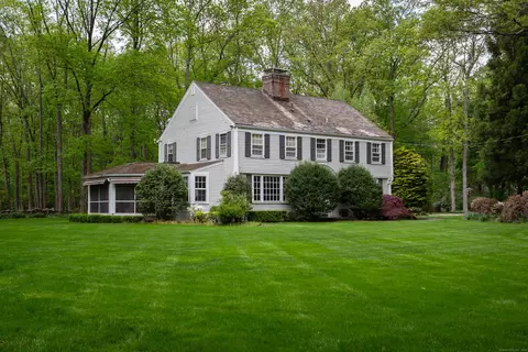 12 Crooked Mile Rd, Westport, CT 06880