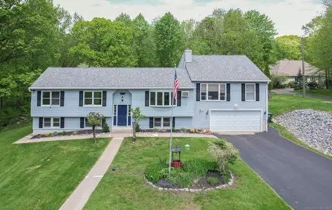1 Cheryl Ln, Prospect, CT 06712