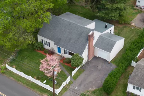 143 Cherry Hill Rd, Hamden, CT 06514 photo 1