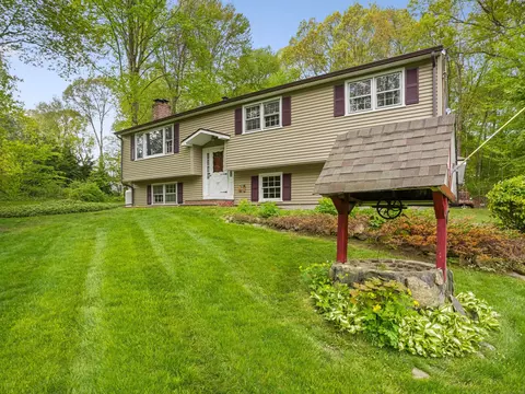 187 Booth Hill Rd, Shelton, CT 06484